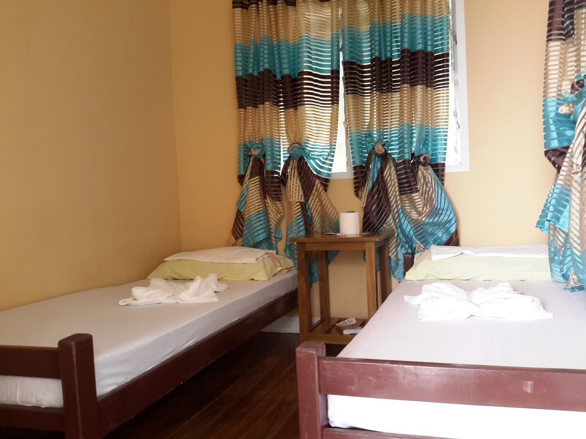 La Isla Bonita Talikud Island Beach Resort Samal Eksteriør billede